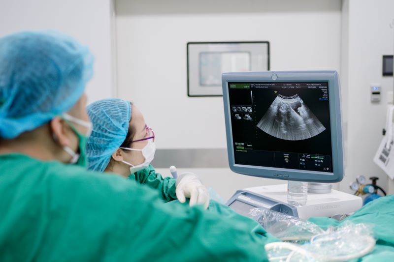 ĐIỀU TRỊ U XƠ TỬ CUNG BẰNG THUỐC (KHÔNG CẦN PHẪU THUẬT) 3 Điều trị u xơ tử cung bằng phương pháp tắc mạch