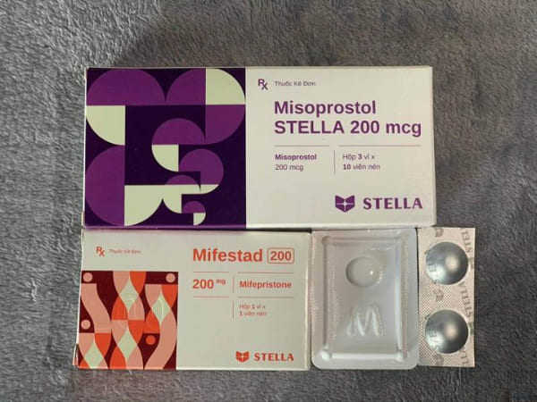 Hình ảnh thuốc phá thai mifepristone và misoprostol