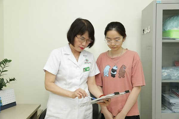Bác sĩ hướng dẫn thai phụ sử dụng thuốc phá thai mifepristone 200mg