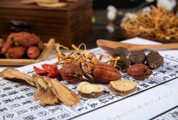 bai-thuoc-dong-y-tri-xuat-tinh-som-lam-tai-nha