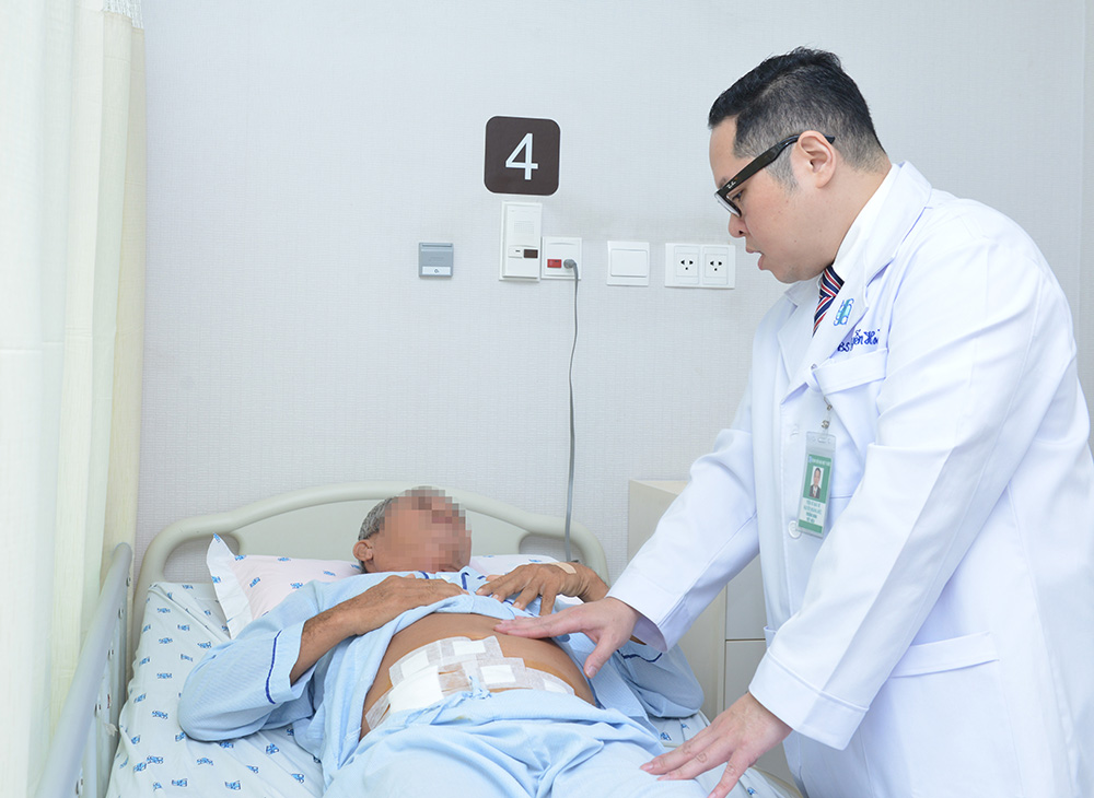 Cách chăm sóc bệnh nhân sau mổ tiền liệt tuyến