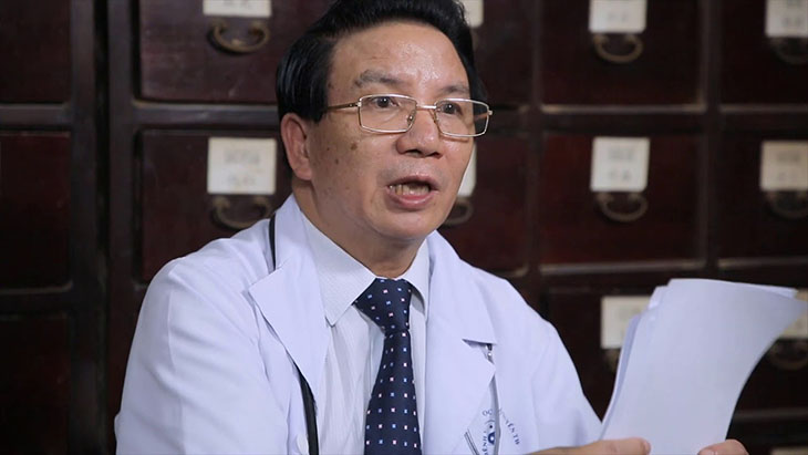 bac si tran quoc binh 2