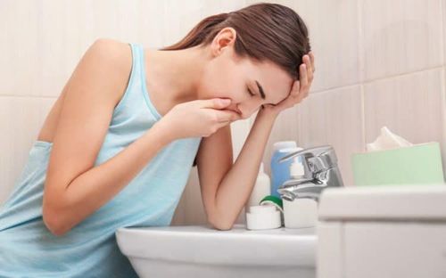 Buồn nôn - Tác dụng phụ sau khi uống thuốc phá thai